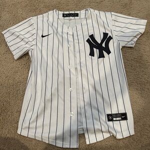 Nike Babe Ruth Nike youth small